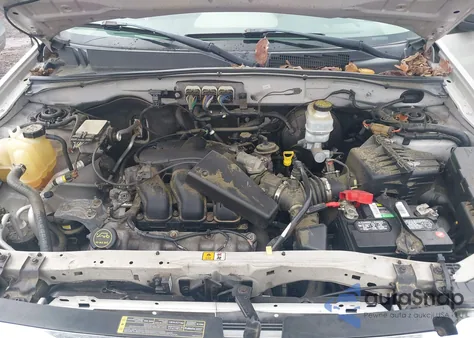 2008 Ford Escape Xlt from USA, damaged, VIN 1FMCU031X8KA25540